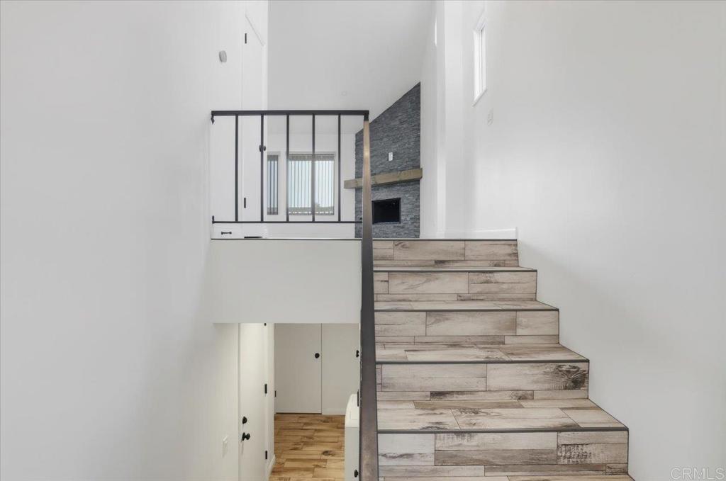 6686 Corte Maria Carlsbad, CA 92009 - Photo 5 of 28 a view of entryway