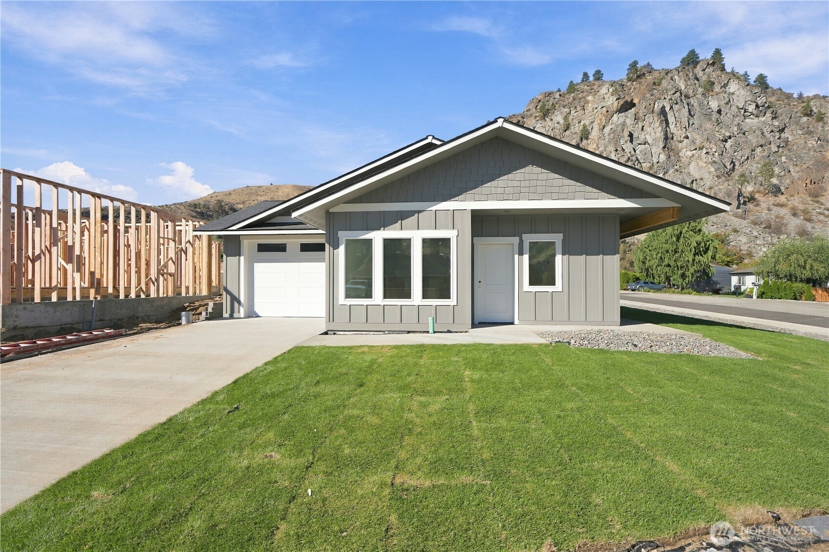 14898 Red Delicious Street Entiat, WA 98822 - Photo 1 of 28 Gallery Image 1