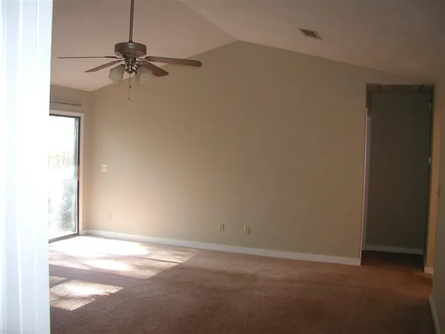 $2,200 | 2405 Glenshire Lane, Tallahassee, FL 32309