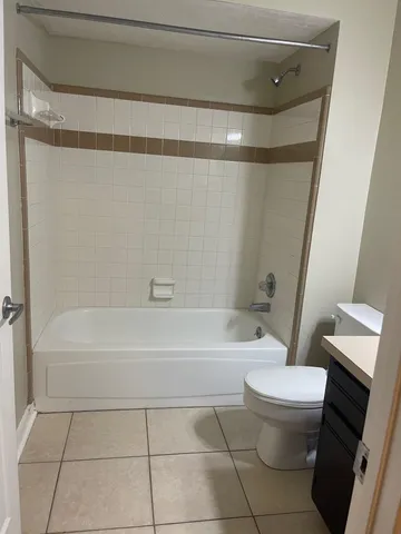 $2,200 | 2405 Glenshire Lane, Tallahassee, FL 32309