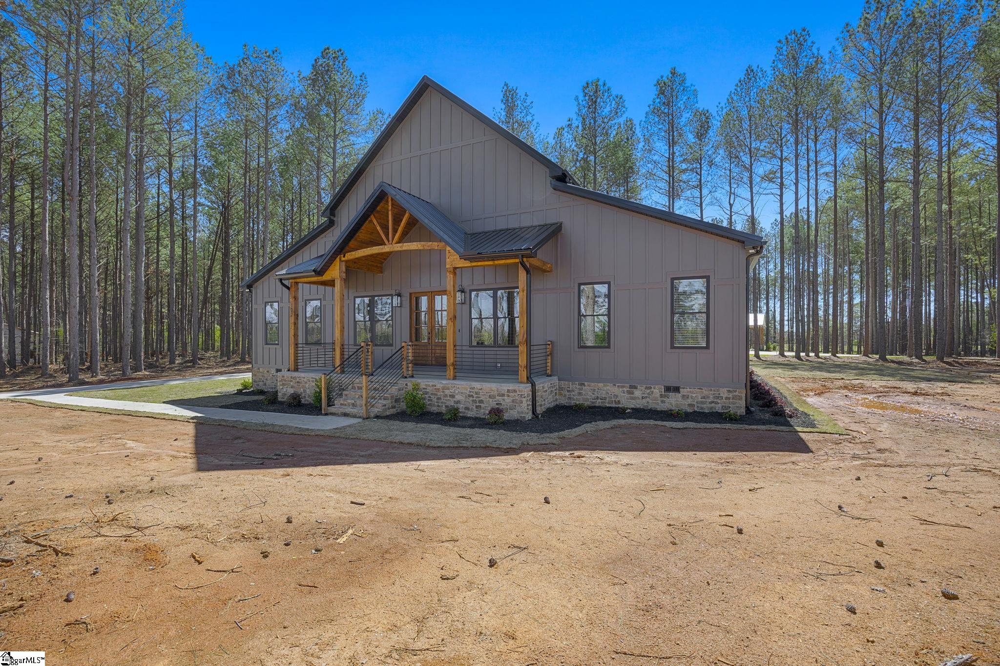 102 Rogers Road Pendleton, SC 29670 - Photo 2 of 36