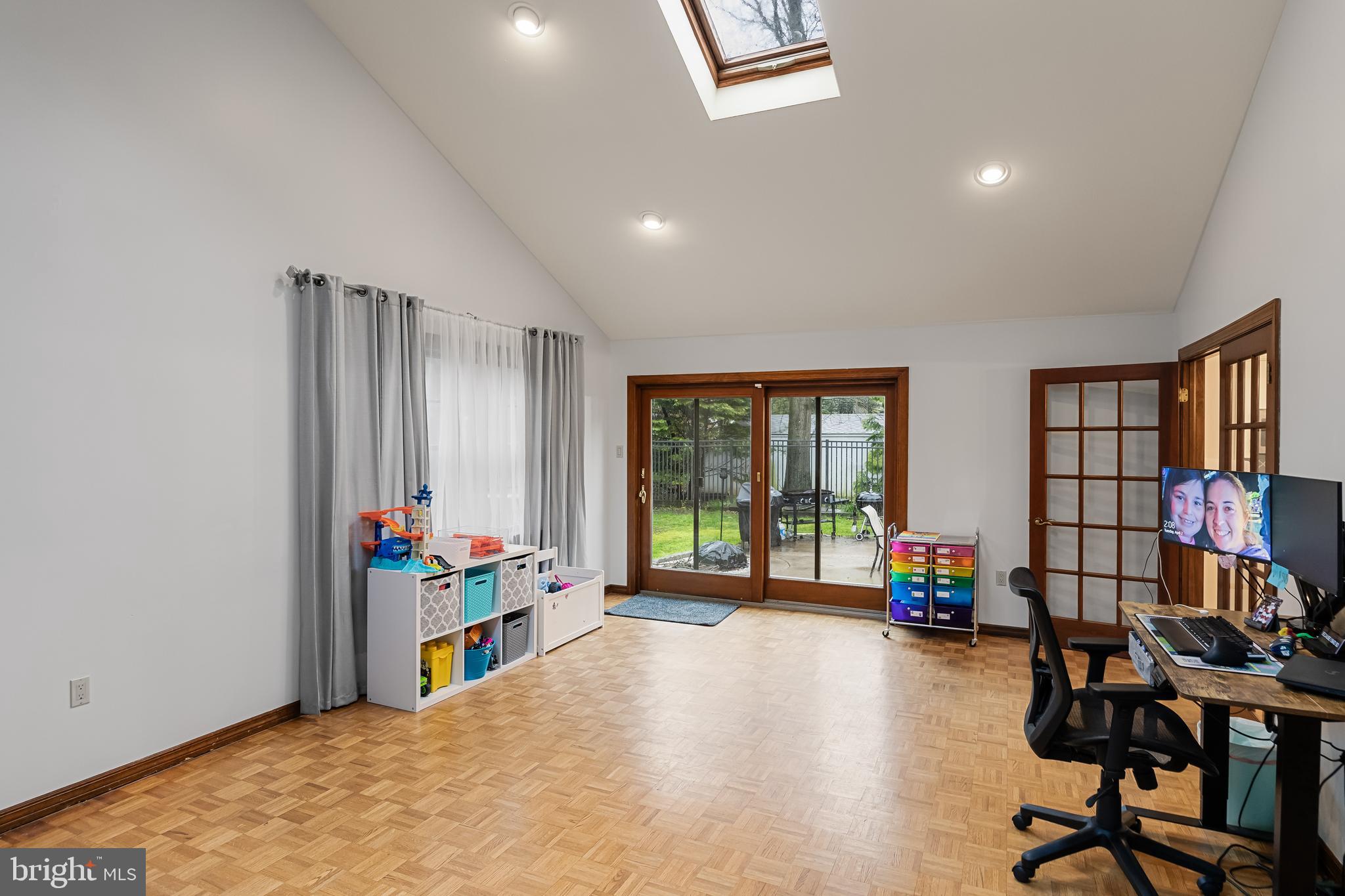 1094 Springdale Road Cherry Hill, NJ 08003 - Photo 17 of 32 Gallery Image 17
