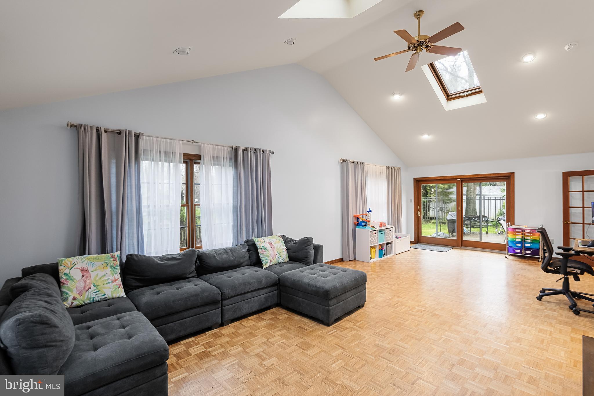 1094 Springdale Road Cherry Hill, NJ 08003 - Photo 20 of 32 Gallery Image 20