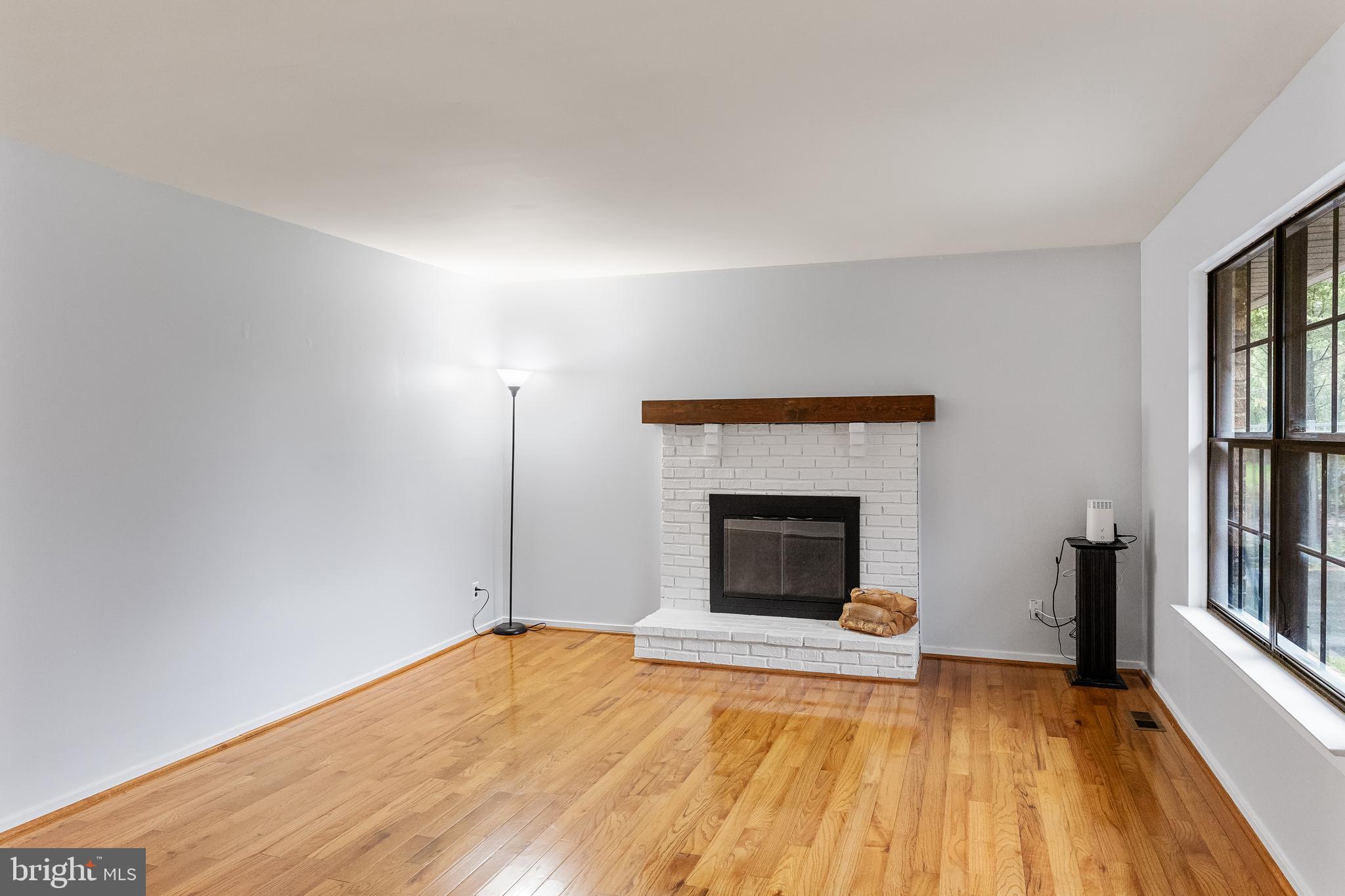 1094 Springdale Road Cherry Hill, NJ 08003 - Photo 4 of 32 Gallery Image 4