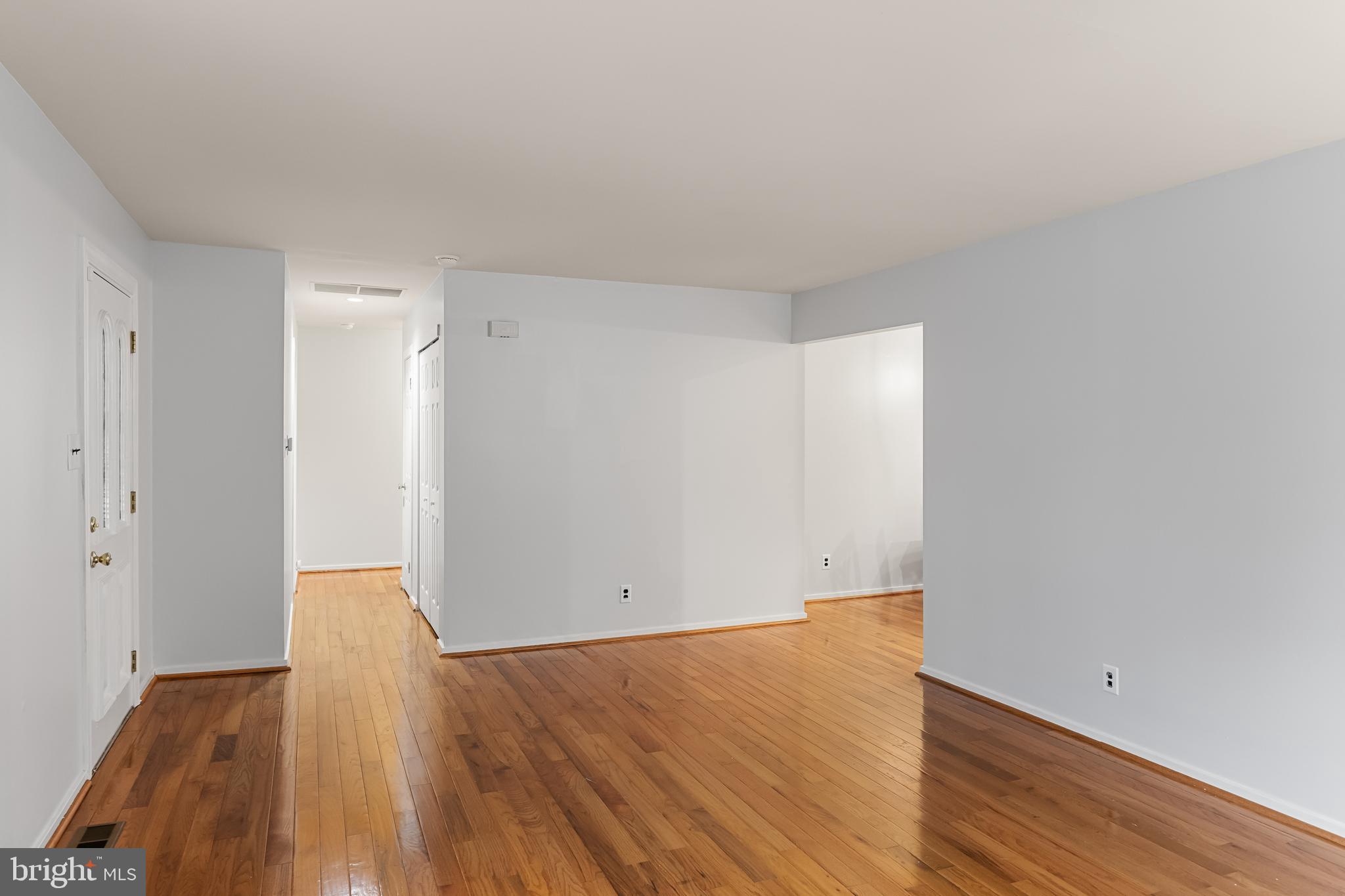 1094 Springdale Road Cherry Hill, NJ 08003 - Photo 6 of 32 Gallery Image 6