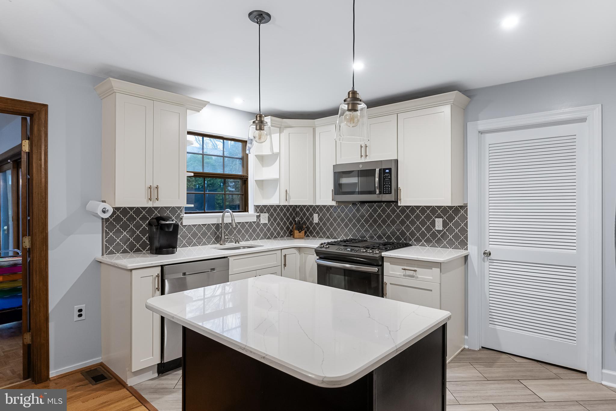 1094 Springdale Road Cherry Hill, NJ 08003 - Photo 10 of 32 Gallery Image 10