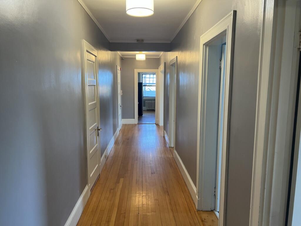 180 High Street, Unit 46 Portland, ME 04101 - Photo 8 of 44 fHallway