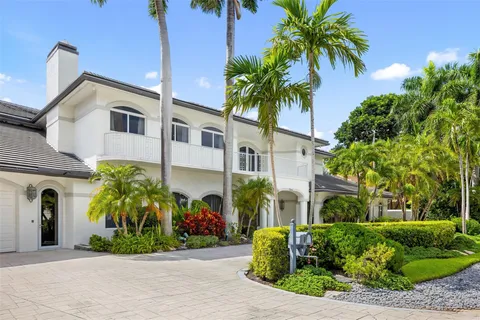 $7,995,000 | 11 Bay Colony Lane, Fort Lauderdale, FL 33308