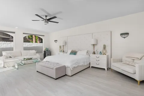 $7,995,000 | 11 Bay Colony Lane, Fort Lauderdale, FL 33308