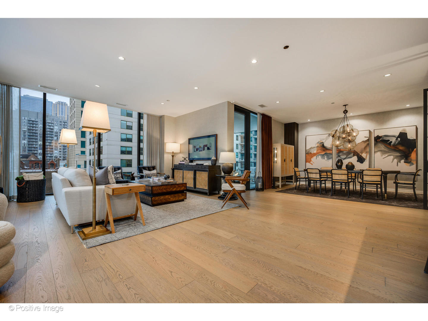 56 West Huron Street, Unit 5 Chicago, IL 60654 - Photo 11 of 40