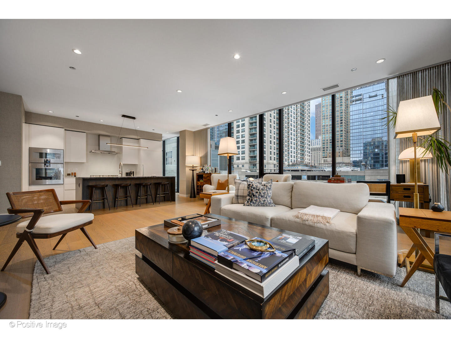 56 West Huron Street, Unit 5 Chicago, IL 60654 - Photo 18 of 40