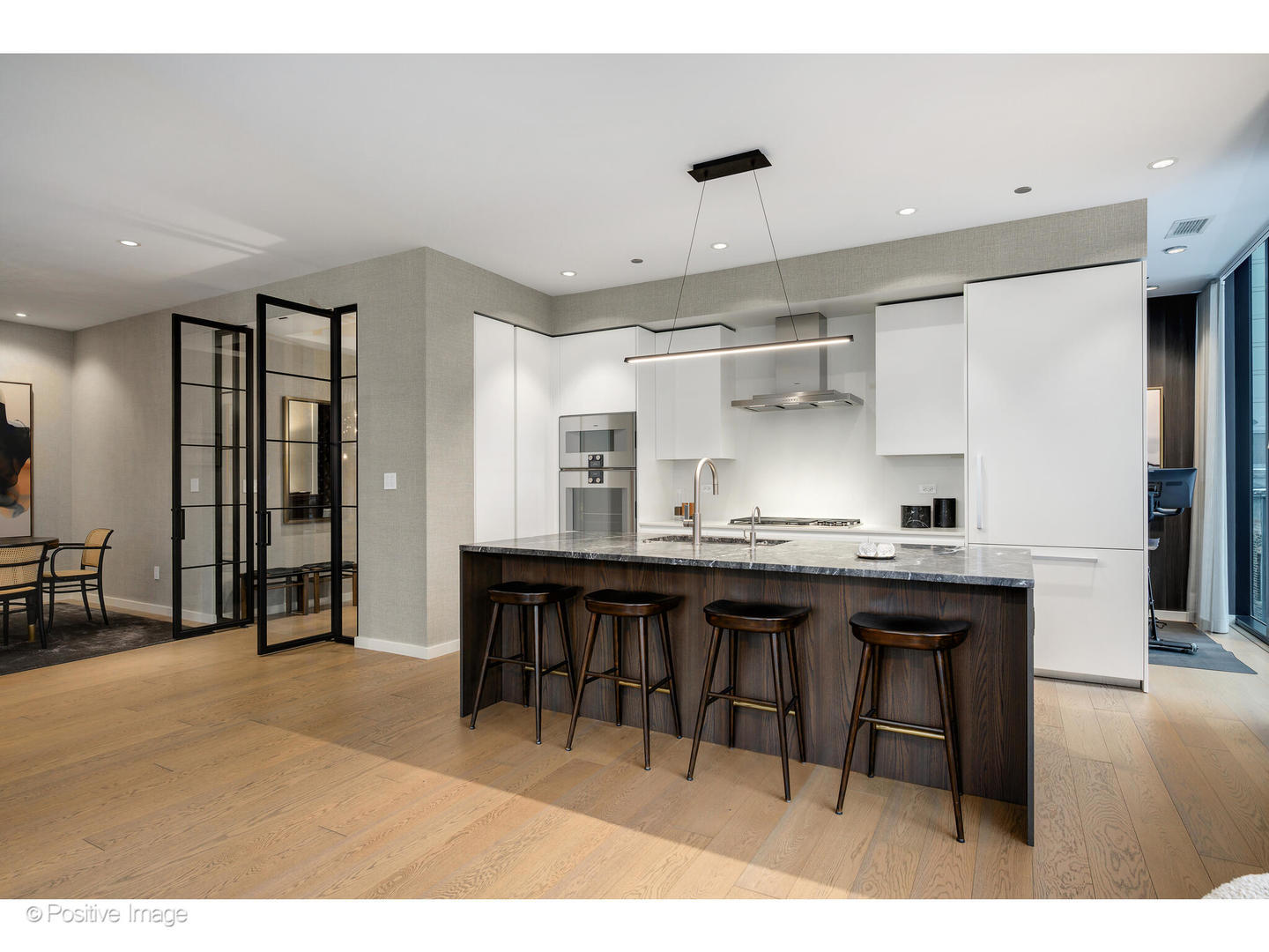 56 West Huron Street, Unit 5 Chicago, IL 60654 - Photo 22 of 40