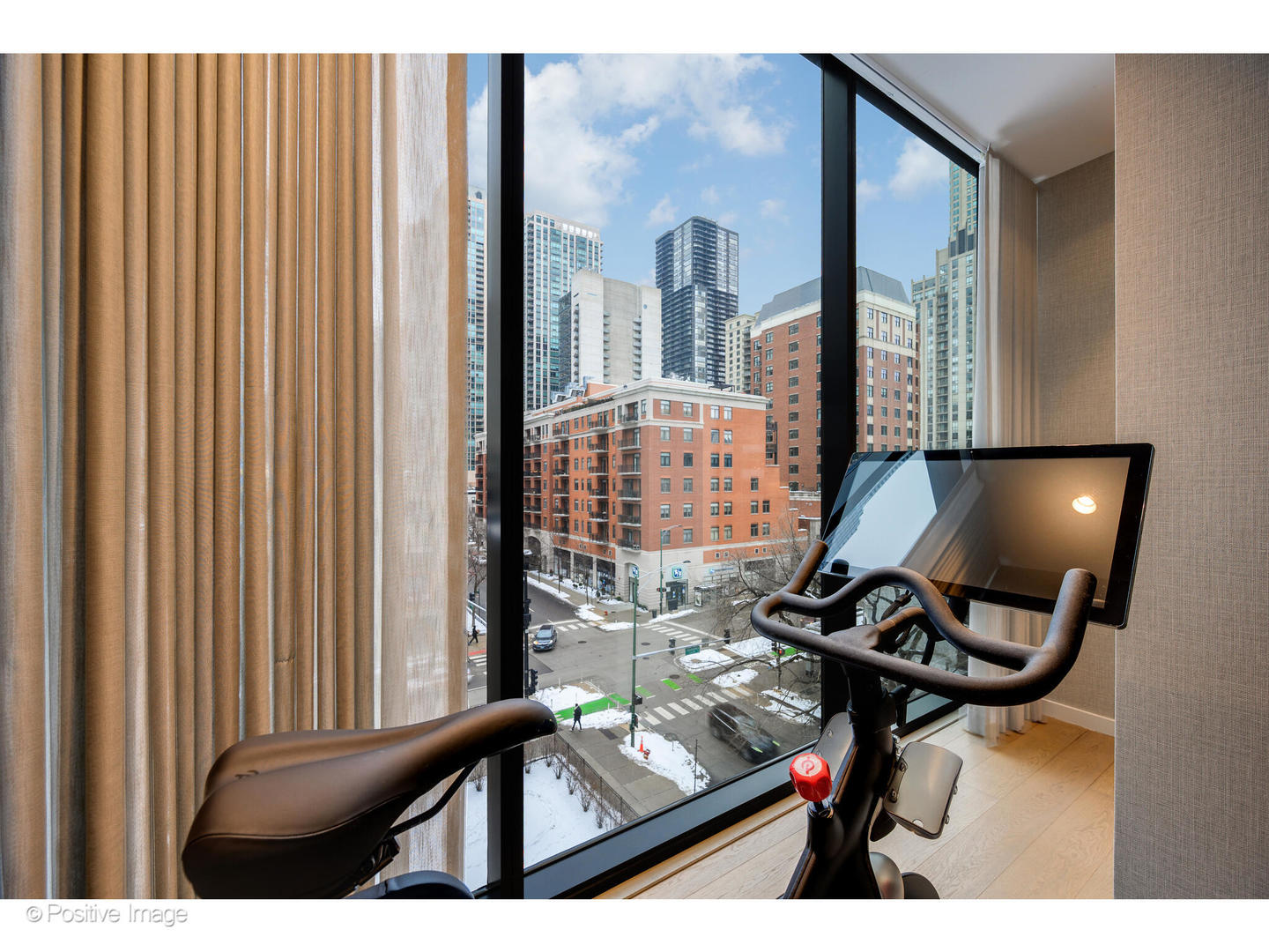 56 West Huron Street, Unit 5 Chicago, IL 60654 - Photo 25 of 40