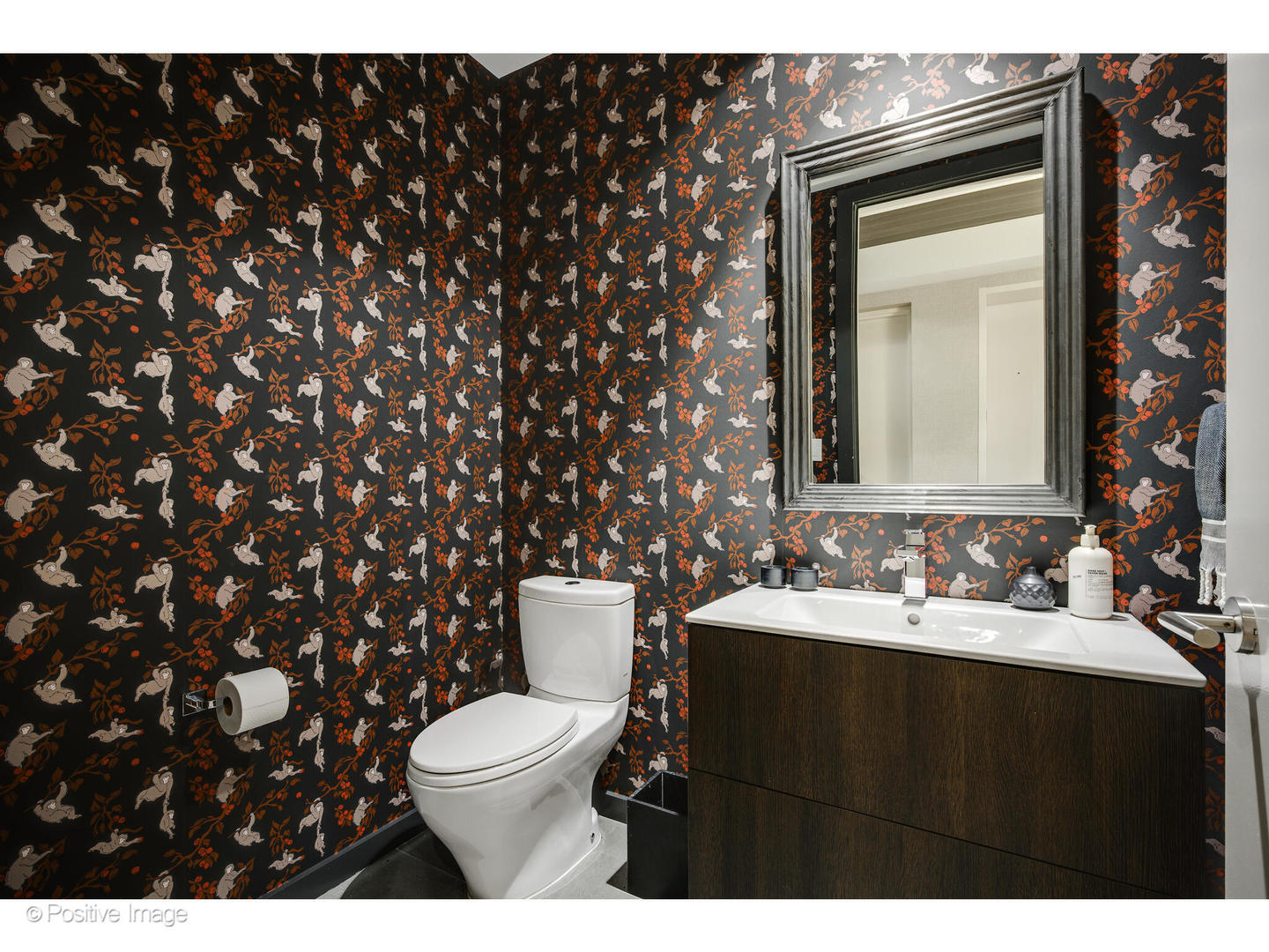 56 West Huron Street, Unit 5 Chicago, IL 60654 - Photo 27 of 40