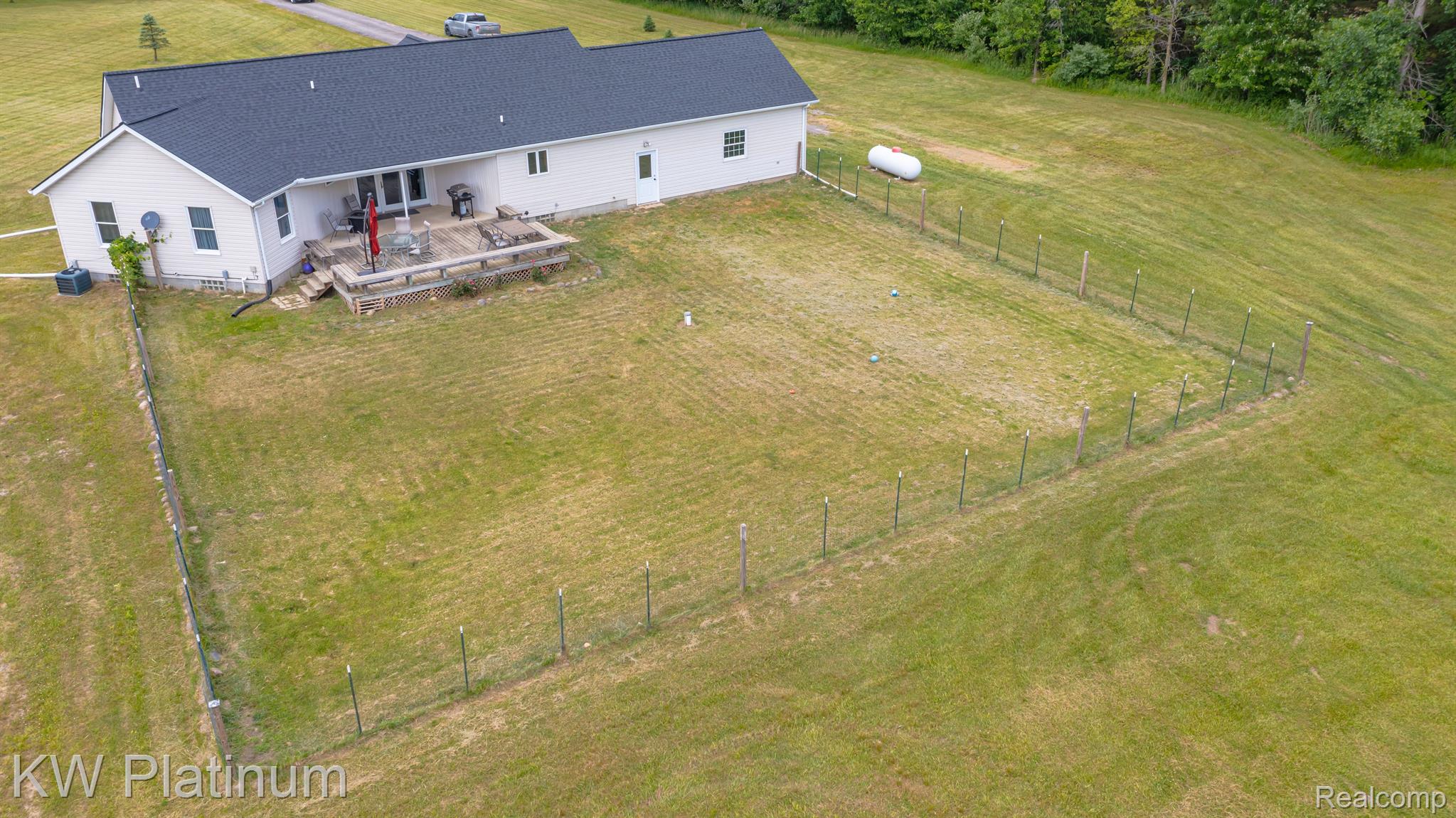 9765 Rynn Road Avoca, MI 48006 - Photo 14 of 47 Gallery Image 14