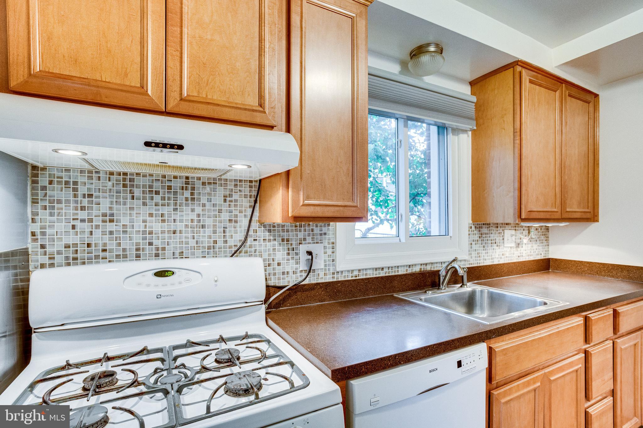 2204 Prichard Road Silver Spring, MD 20902 - Photo 12 of 29