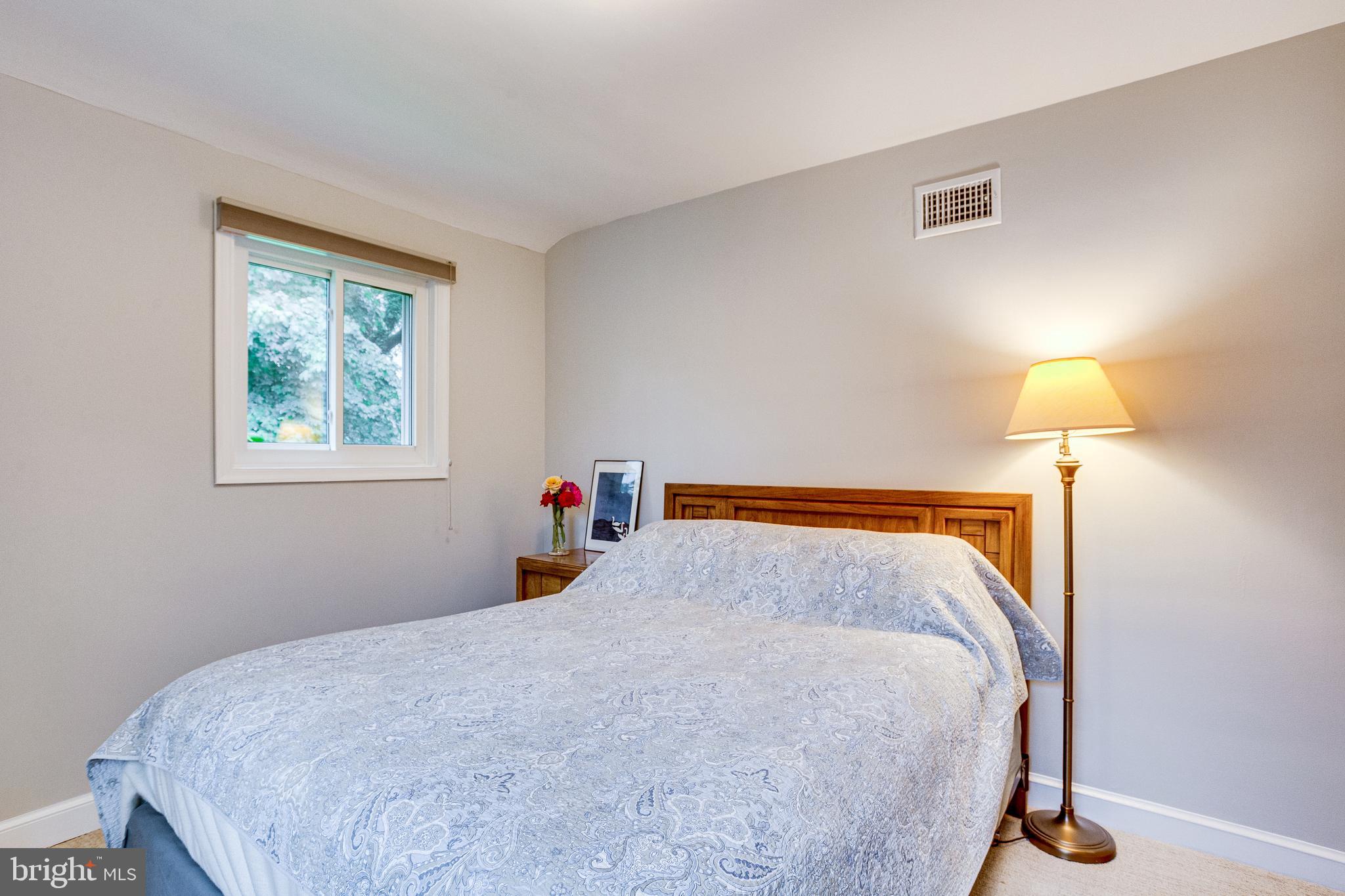 2204 Prichard Road Silver Spring, MD 20902 - Photo 21 of 29