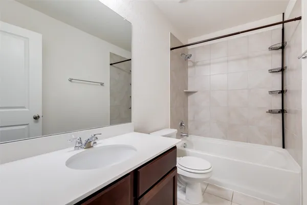 $2,150 | 741 Carol Drive, Hutto, TX 78634