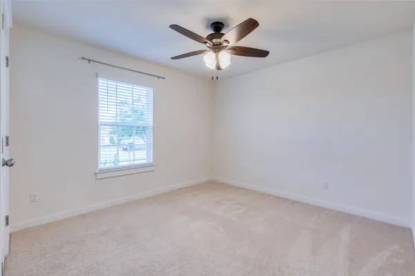 $2,150 | 741 Carol Drive, Hutto, TX 78634