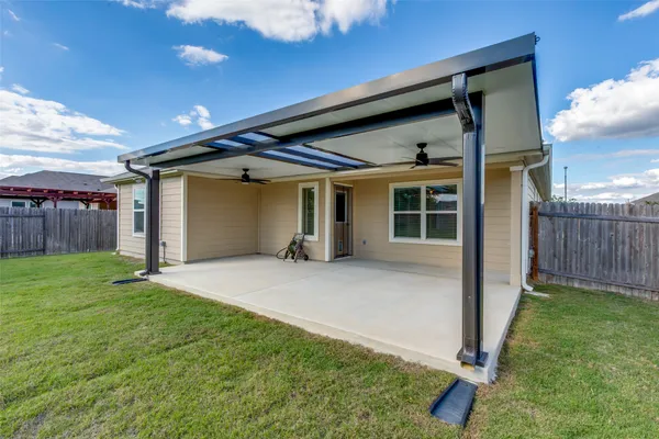 $2,150 | 741 Carol Drive, Hutto, TX 78634