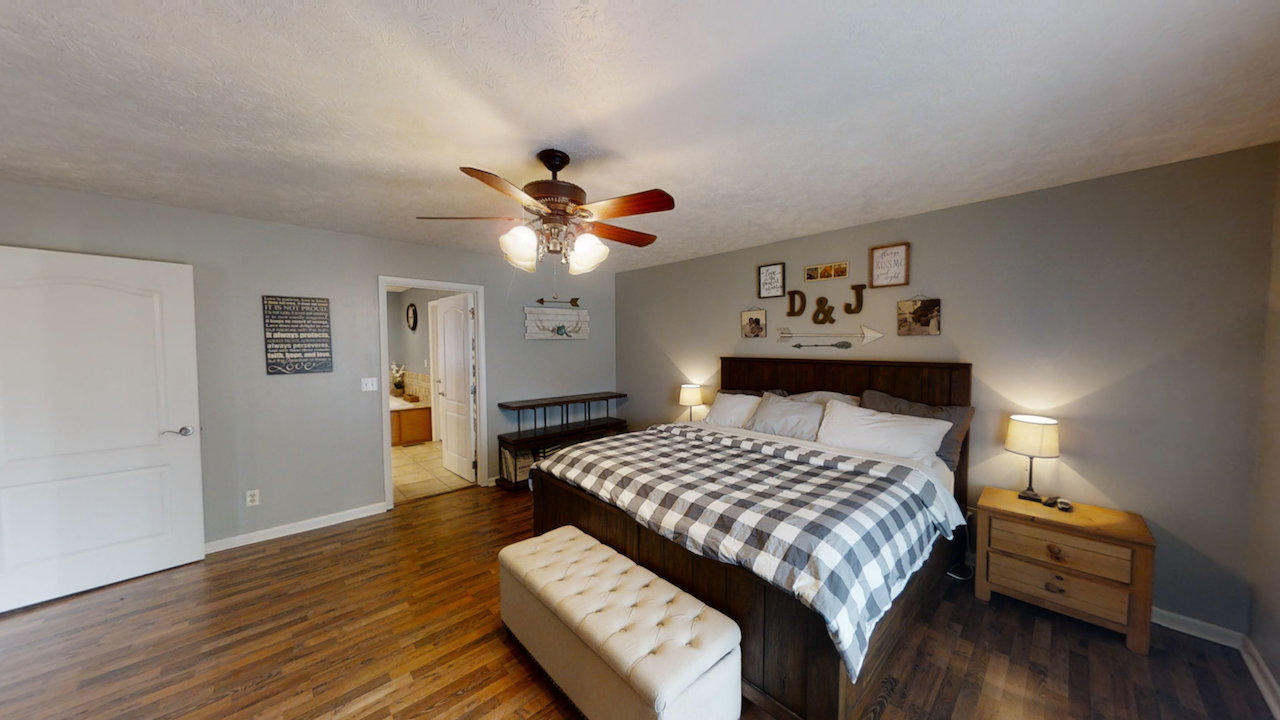 1421 New Bethel Road Dayton, TN 37321 - Photo 15 of 33 15-Master-Bed-2