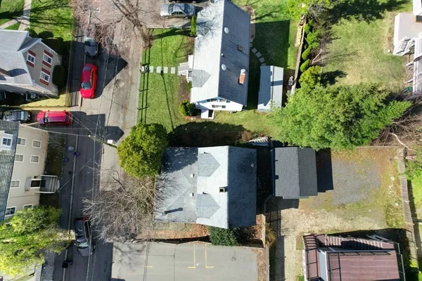 $400,000 | 3 Cottage Street, Marblehead, MA 01945