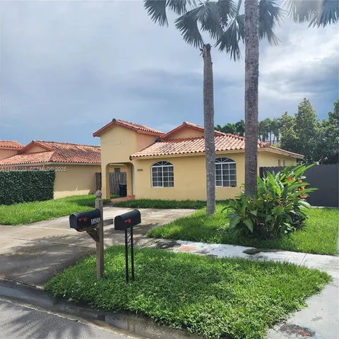 $950 | 14948 Southwest 38th Terrace, Miami, FL 33185