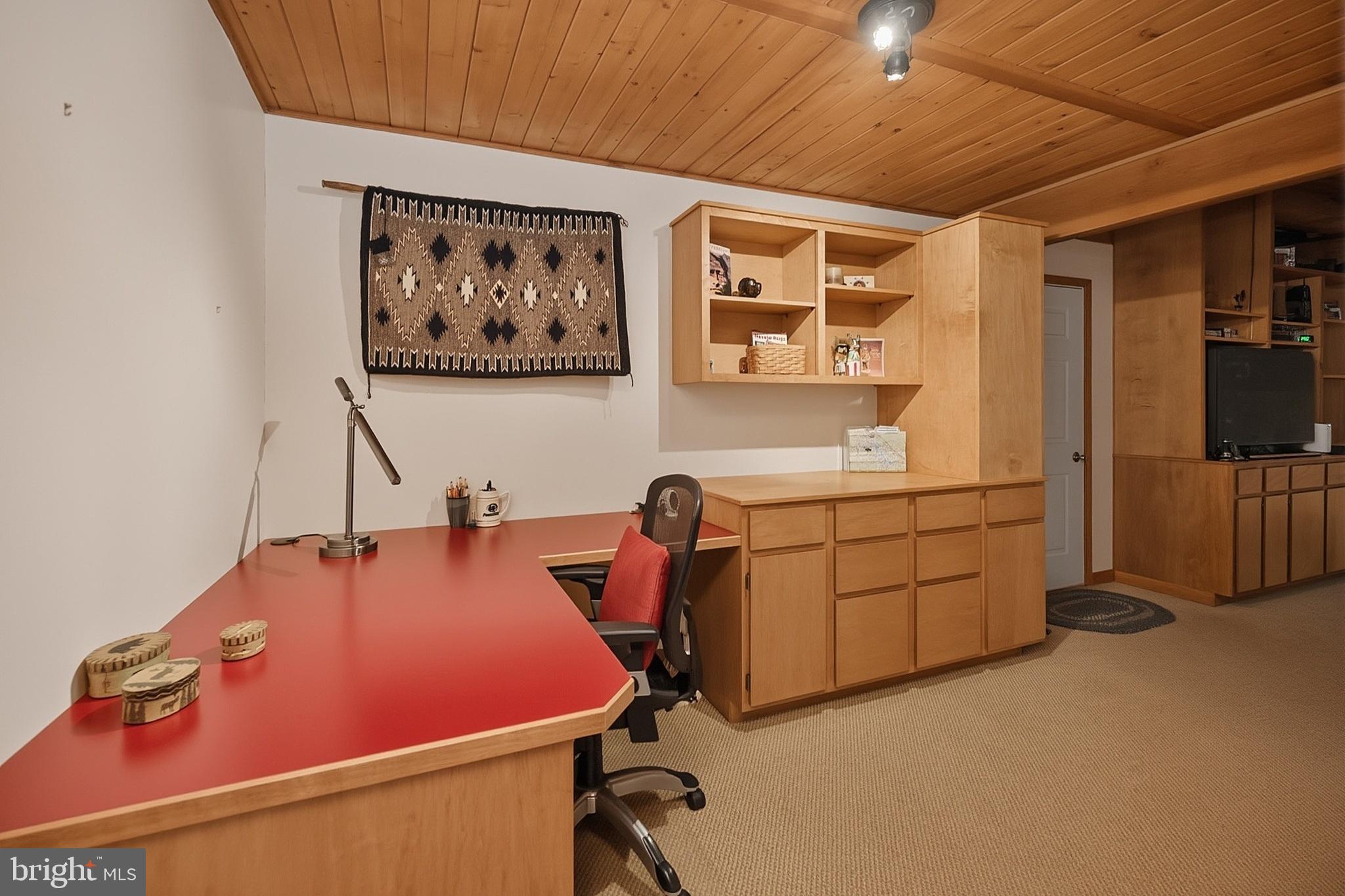 674 Hazelhurst Road Swanton, MD 21561 - Photo 27 of 40 Family Room