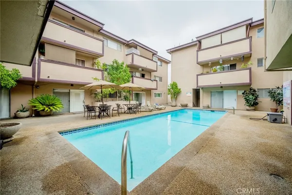 $2,250 | 330 North Jackson Street, Unit 208, Glendale, CA 91206