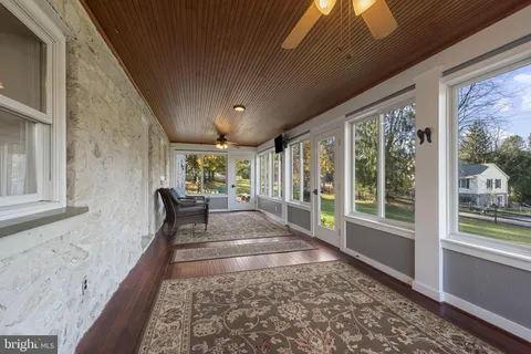 $799,900 | 504 Hampton Lane, Baltimore, MD 21286