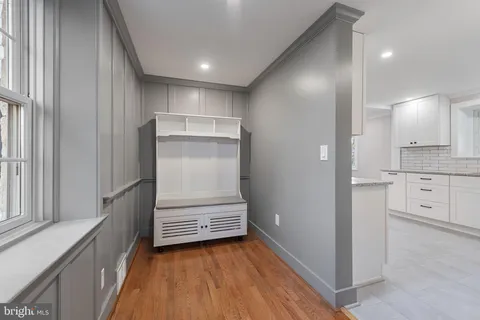 $799,900 | 504 Hampton Lane, Baltimore, MD 21286