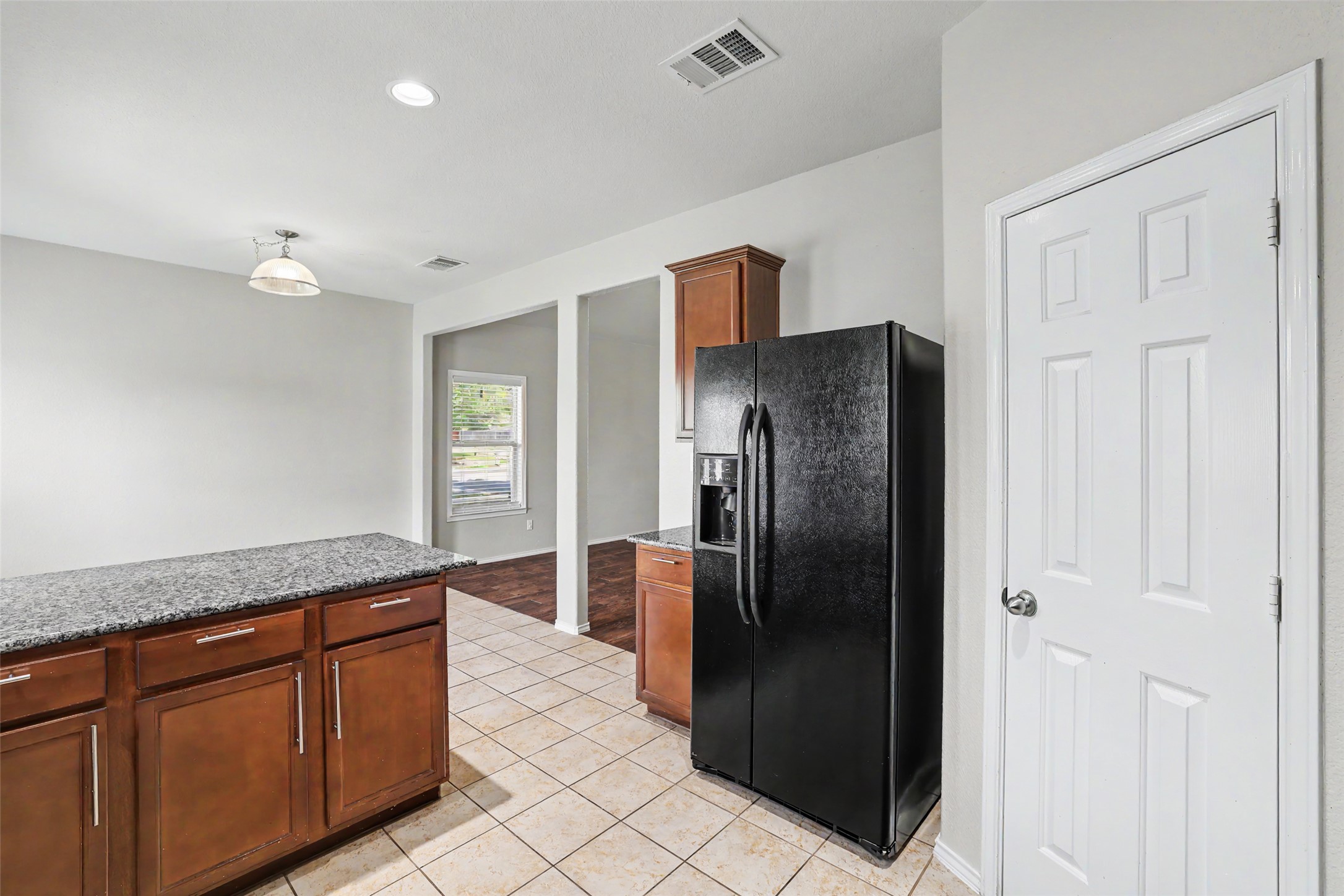 400 Falcon Lane Leander, TX 78641 - Photo 11 of 35
