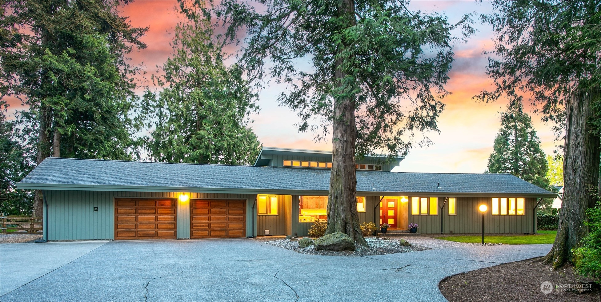 831 East Wiser Lake Road Lynden, WA 98264 - Photo 2 of 40 Gallery Image 2