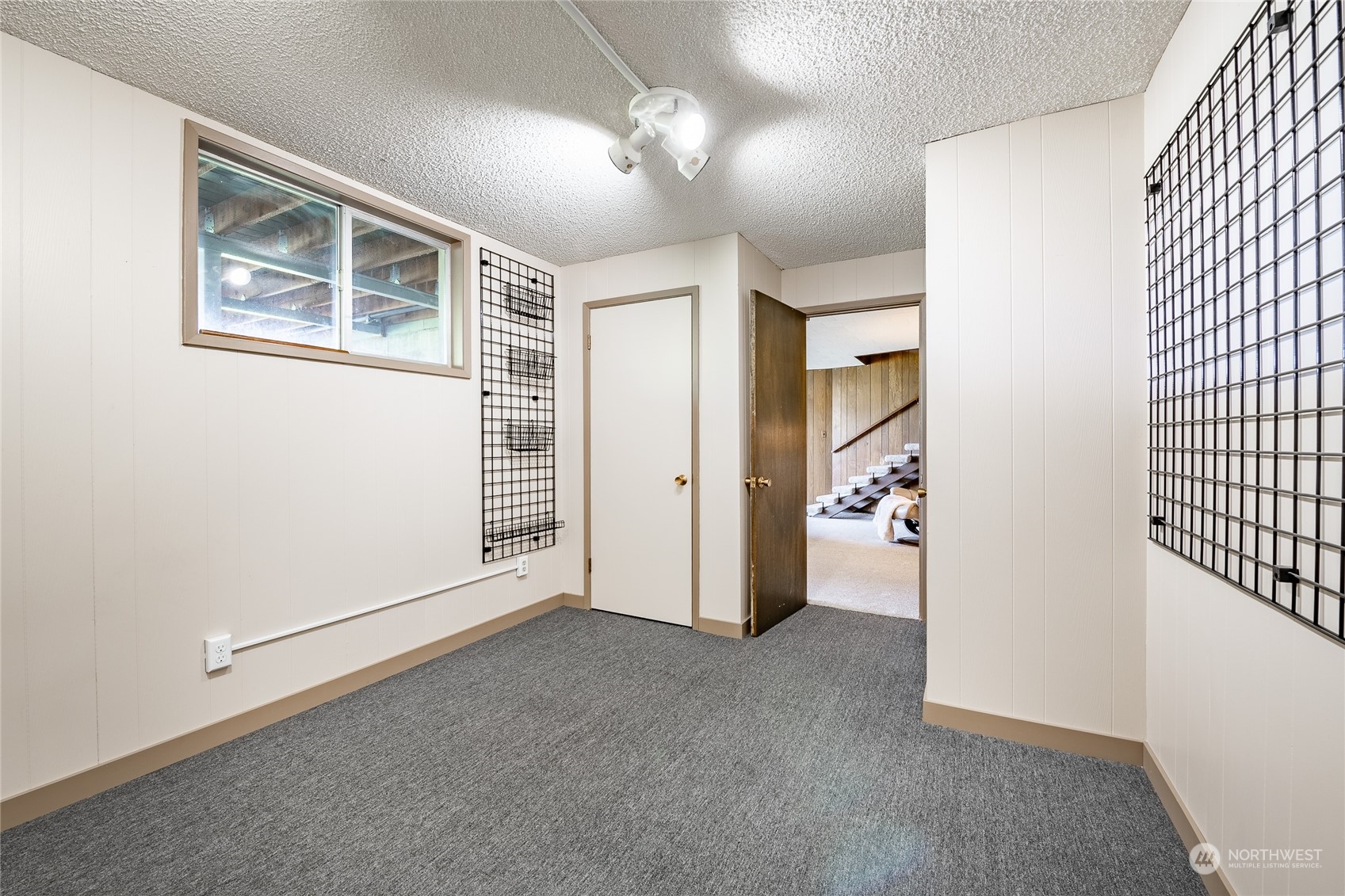 831 East Wiser Lake Road Lynden, WA 98264 - Photo 25 of 40 Gallery Image 25