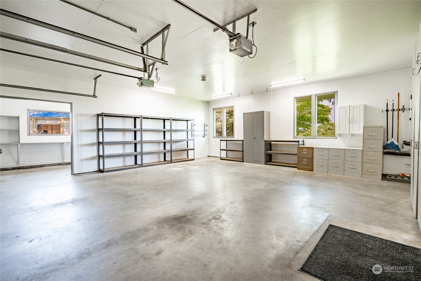 831 East Wiser Lake Road Lynden, WA 98264 - Photo 26 of 40 Gallery Image 26