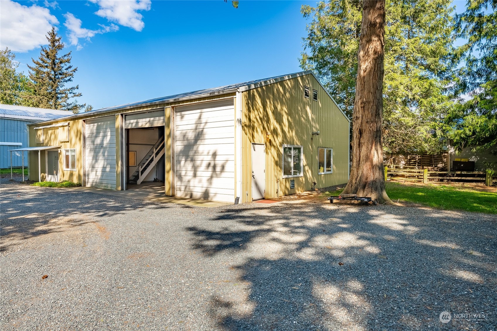 831 East Wiser Lake Road Lynden, WA 98264 - Photo 31 of 40 Gallery Image 31