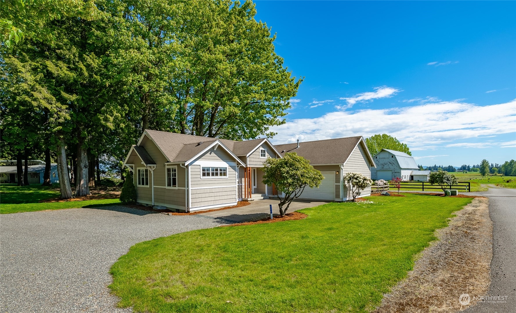 831 East Wiser Lake Road Lynden, WA 98264 - Photo 36 of 40 Gallery Image 36