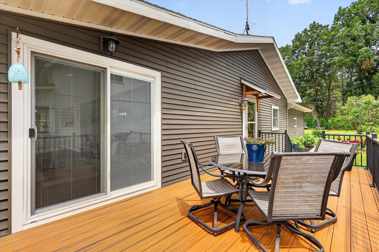 1630 South Colonel Point Drive Crystal, MI 48818 - Photo 42 of 64