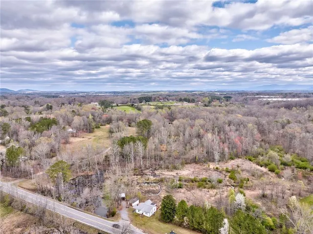 $225,000 | 4381 South Dixie Highway, Resaca, GA 30735