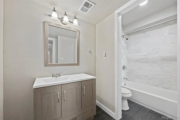 $249,900 | 3539 South Fairplay Way, Unit 10, Aurora, CO 80014