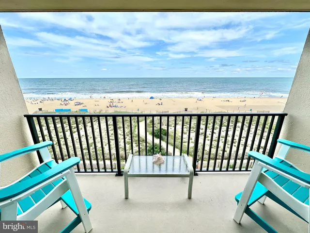 $379,000 | 10002 Coastal Highway, Unit 406, Ocean City, MD 21842