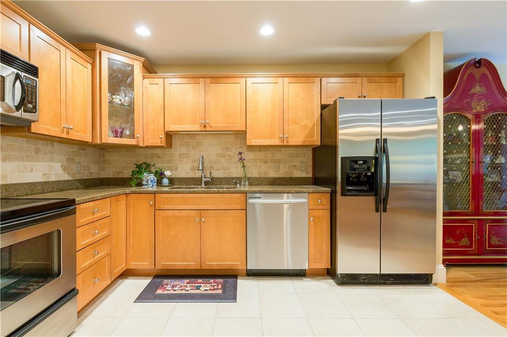 93 Ridge Road, Unit 93 Portland, ME 04103 - Photo 14 of 35 Photo