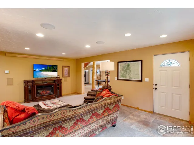 $1,475,000 | 427 Wilderness Ridge Way, Bellvue, CO 80512