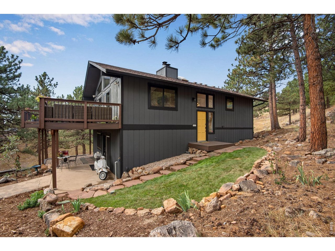 8394 Larkspur Road Boulder, CO 80302 - Photo 4 of 34 Gallery Image 4