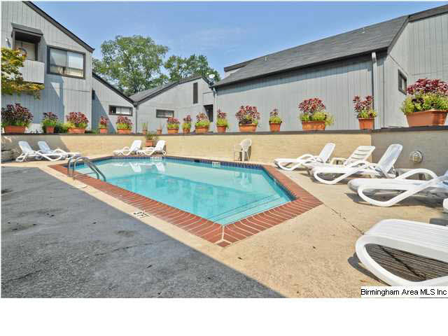 3350 Altamont Road South, Unit D13 Birmingham, AL 35205 - Photo 23 of 24
