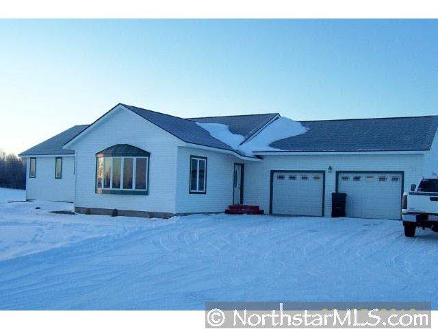 2035 140th Avenue Baldwin, WI 54002 - Photo 3 of 10
