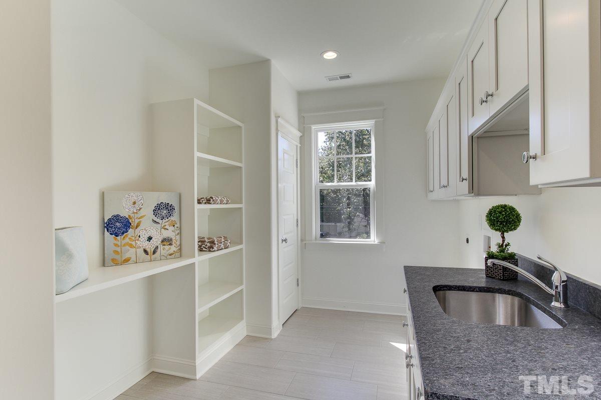 642 Manchester Drive Raleigh, NC 27609 - Photo 18 of 24