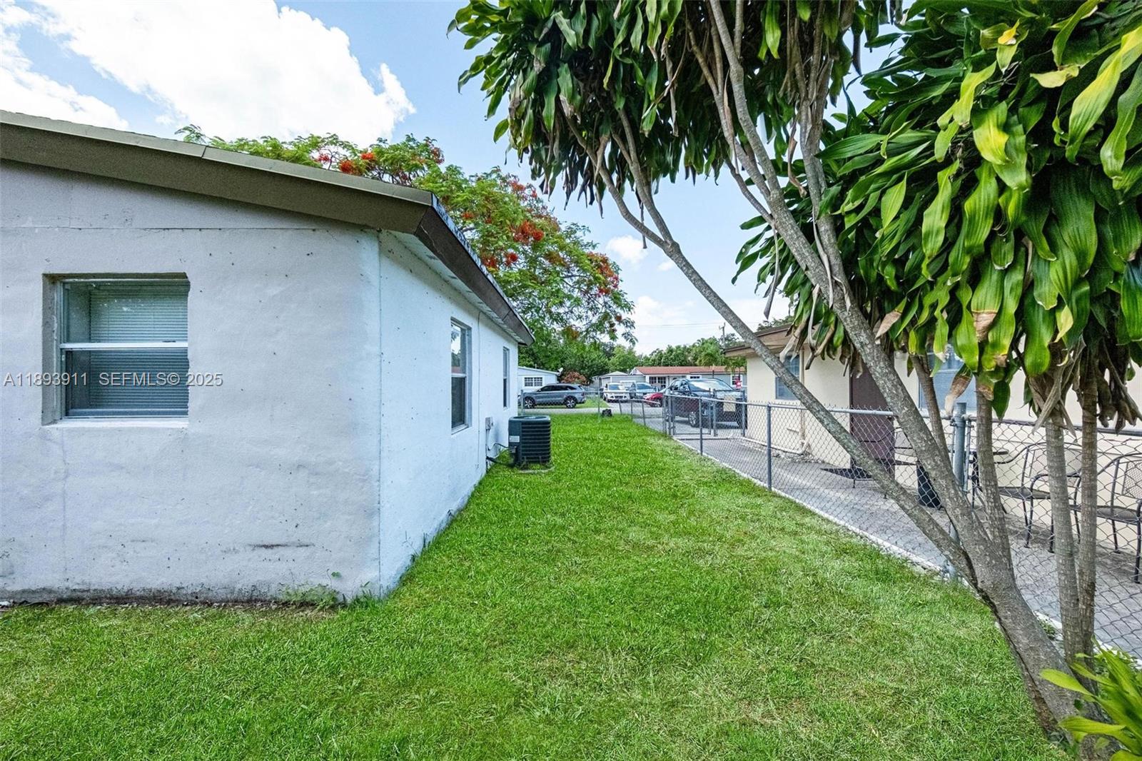 5736 Simms Street Hollywood, FL 33021 - Photo 34 of 36 Gallery Image 34