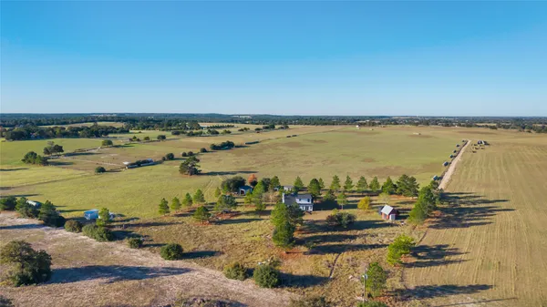 $1,150,000 | 245 Country Lane, McDade, TX 78650