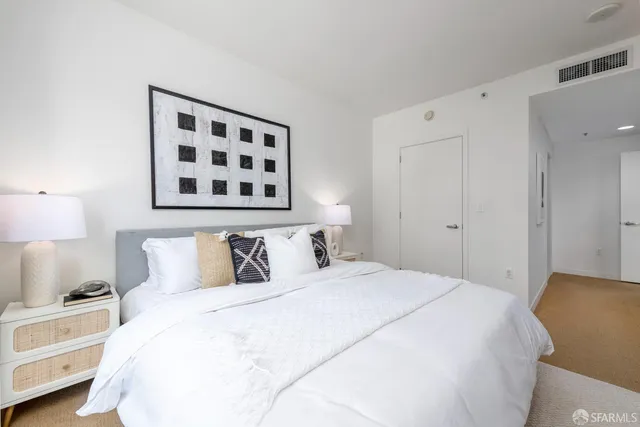 $7,000 | 301 Main Street, Unit 5G, San Francisco, CA 94105
